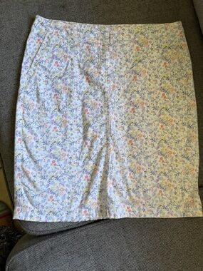 J. Jill White Pencil Skirt with Pastel Floral Print